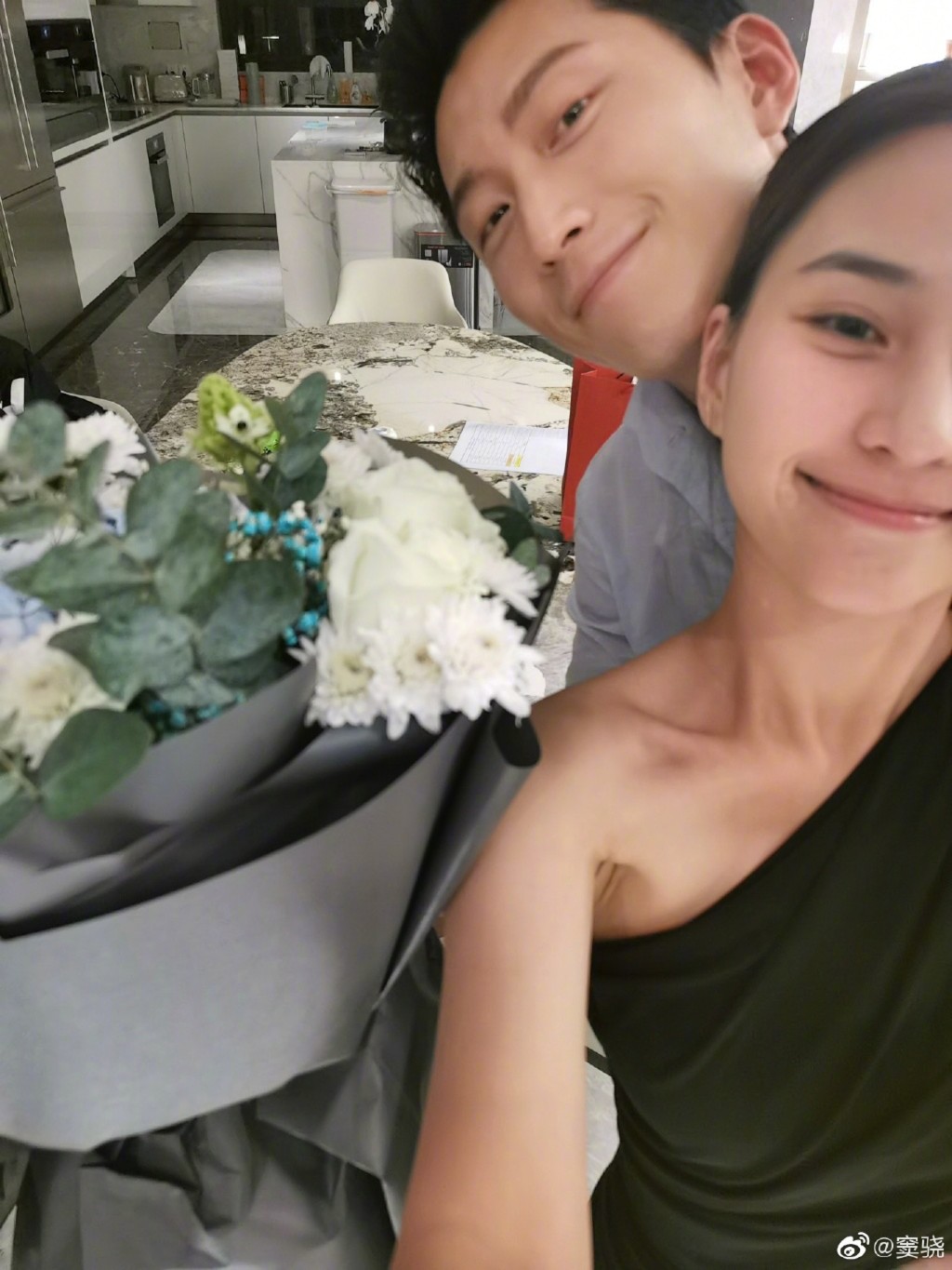 何超蓮與竇驍早前因向太的發言,捲入婚變風波。