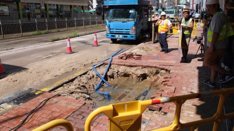 元朗大馬路爆水管搶修完成 水務署將分階段更換百米舊管