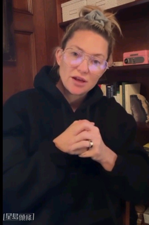 姬蒂赫遜在短片中安慰受當年恐襲影響的人,與大家分享安慰和愛。