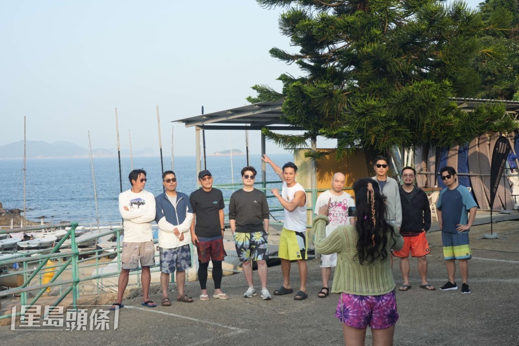 被問到為何邀請多位導演客串,馮志強笑言希望找有分量的電影人參與,大家一齊玩留個紀念。