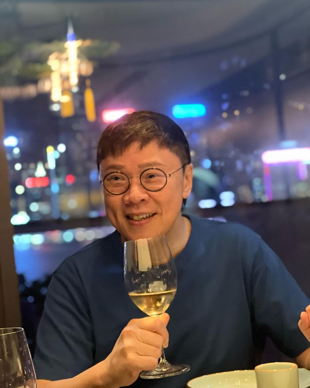 現年67歲的陳志雲,保養得宜。