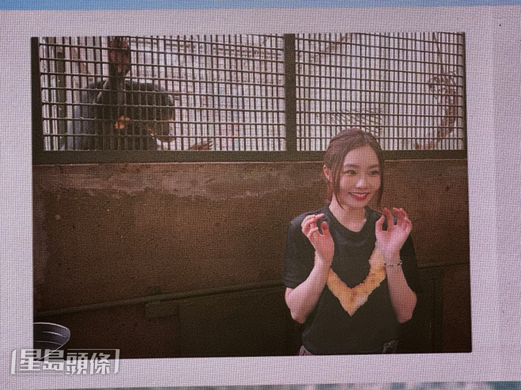 葛綽瑤在記者會上分享經歷。