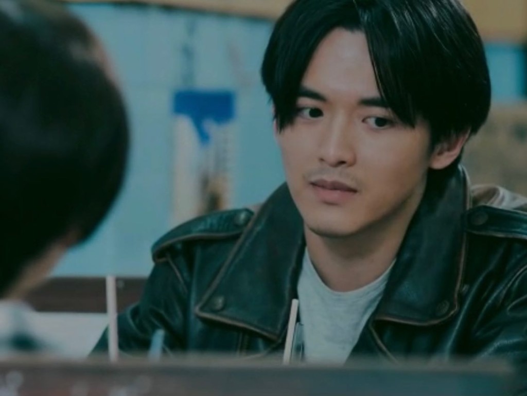 阮浩棕在TVB劇《我家無難事》中飾演年輕版郭忠石。