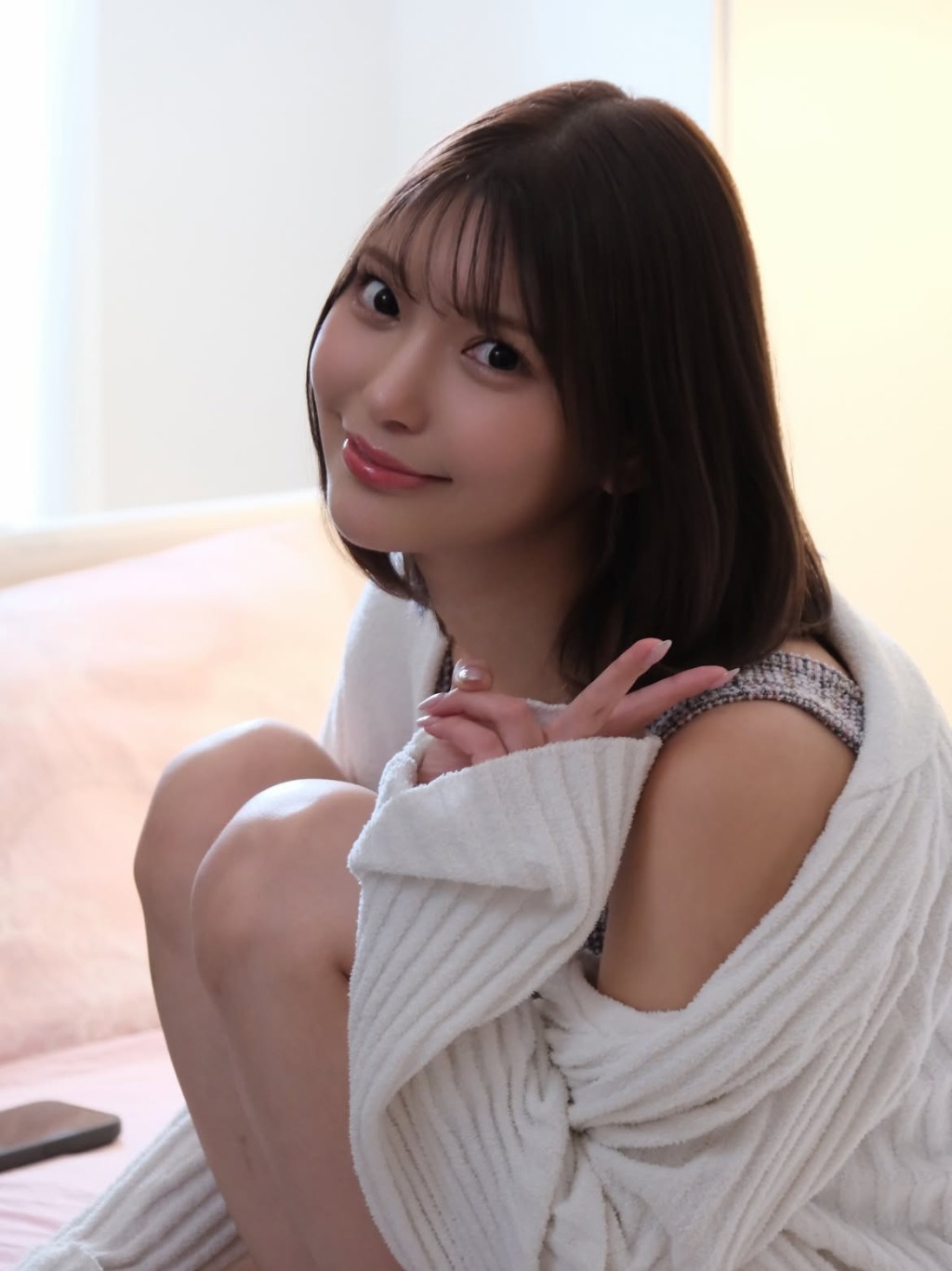 她出道後迅速獲封新人王。