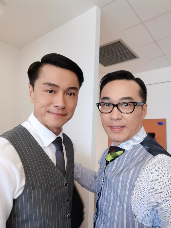 61歲的何英偉與50歲的黃浩然看來似同齡。