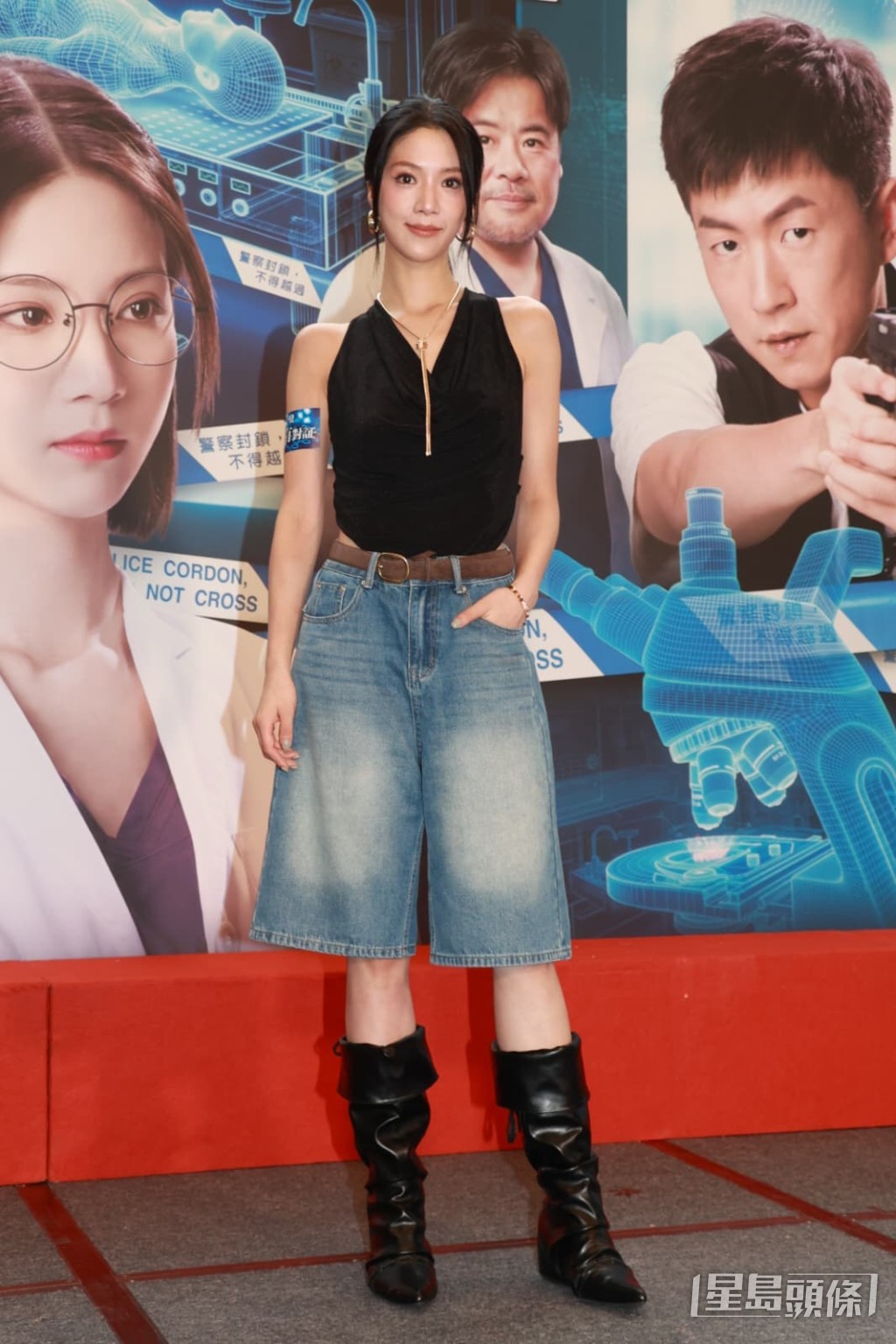 對比以往帶點嬰兒肥的可愛模樣。