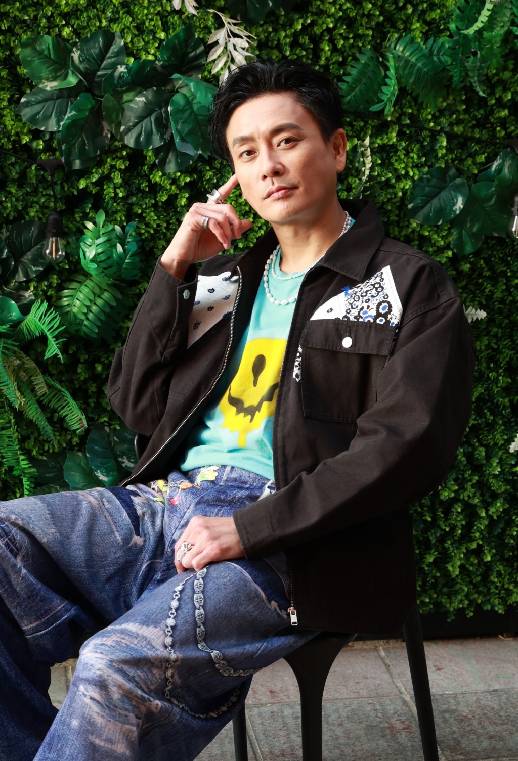 黃宗澤首度主演及監製賀歲片延期上映。