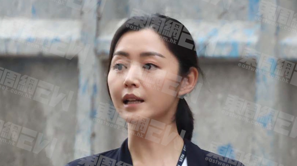 衛詩雅現身鴨脷洲工廠區拍攝外景,狀態良好。(《東周刊》圖片)