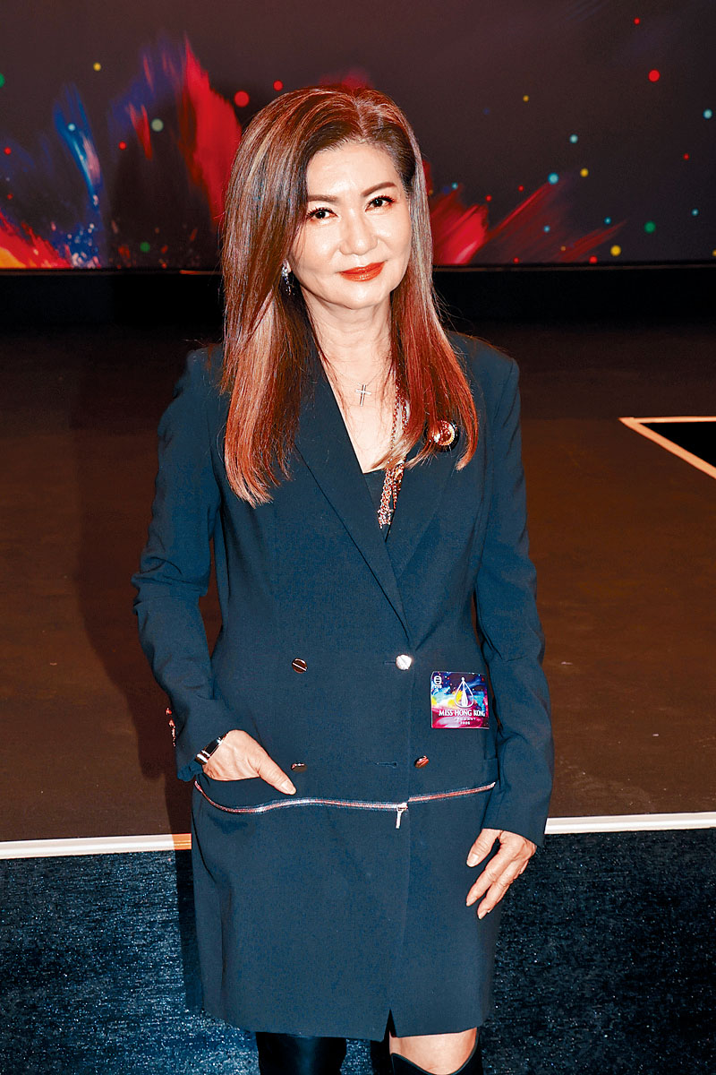 樂小姐親證延期,因希望作品可以盡善盡美。 .c3/.c4 早前在香港和澳門開完演唱會的古天樂,傳有新搞作,疑開拍《閨家辣》續集。