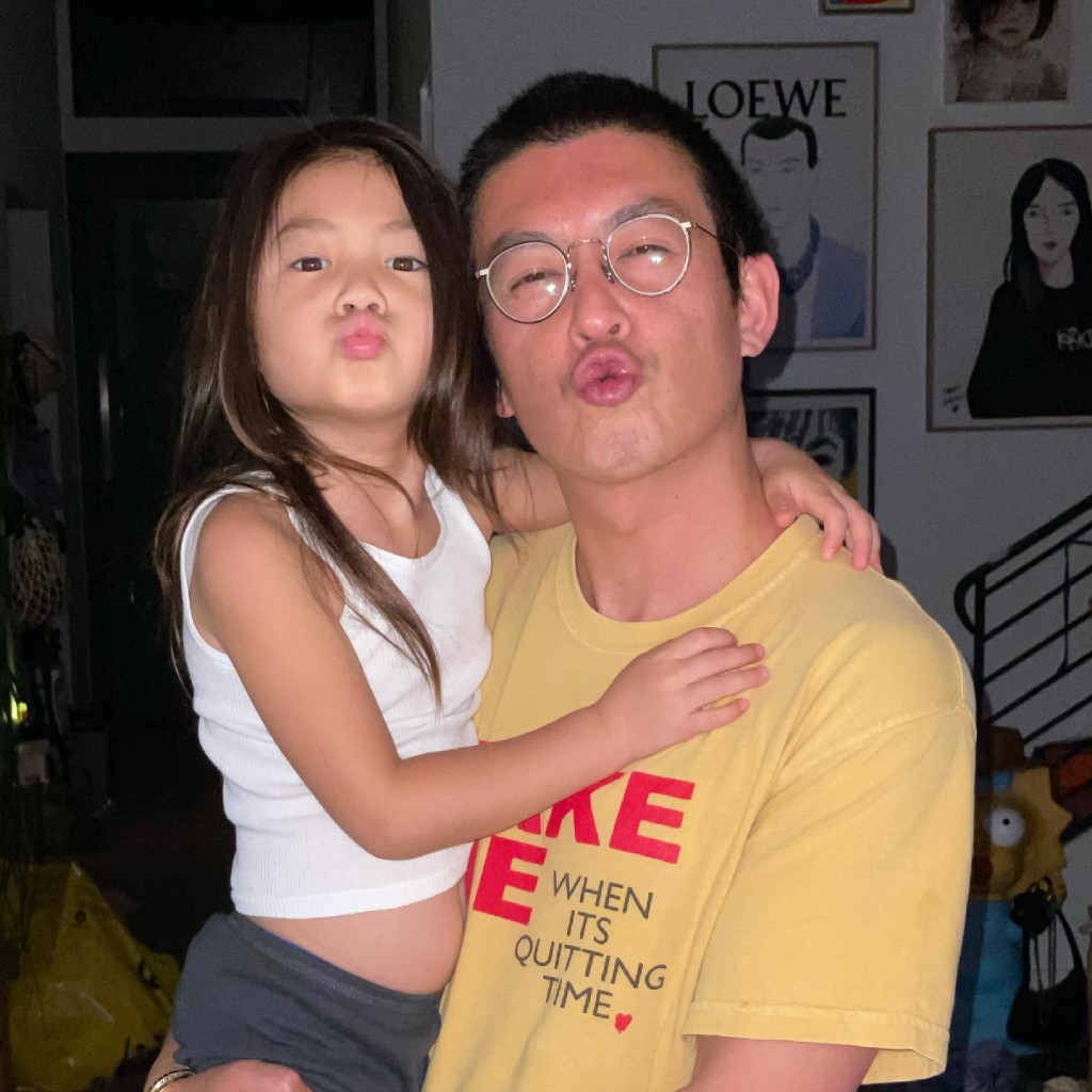 陳冠希非常疼愛女兒。