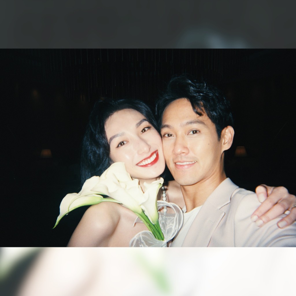 黃愷傑與湯暢婚後十分恩愛,經常形影不離。