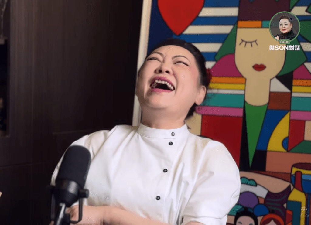 鄧兆尊的分享令主持人張慧敏(Son姐)忍不住大笑。