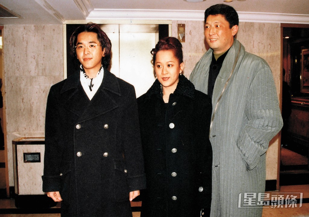 鄧小艾曾經為愛情而暫時放下家庭。