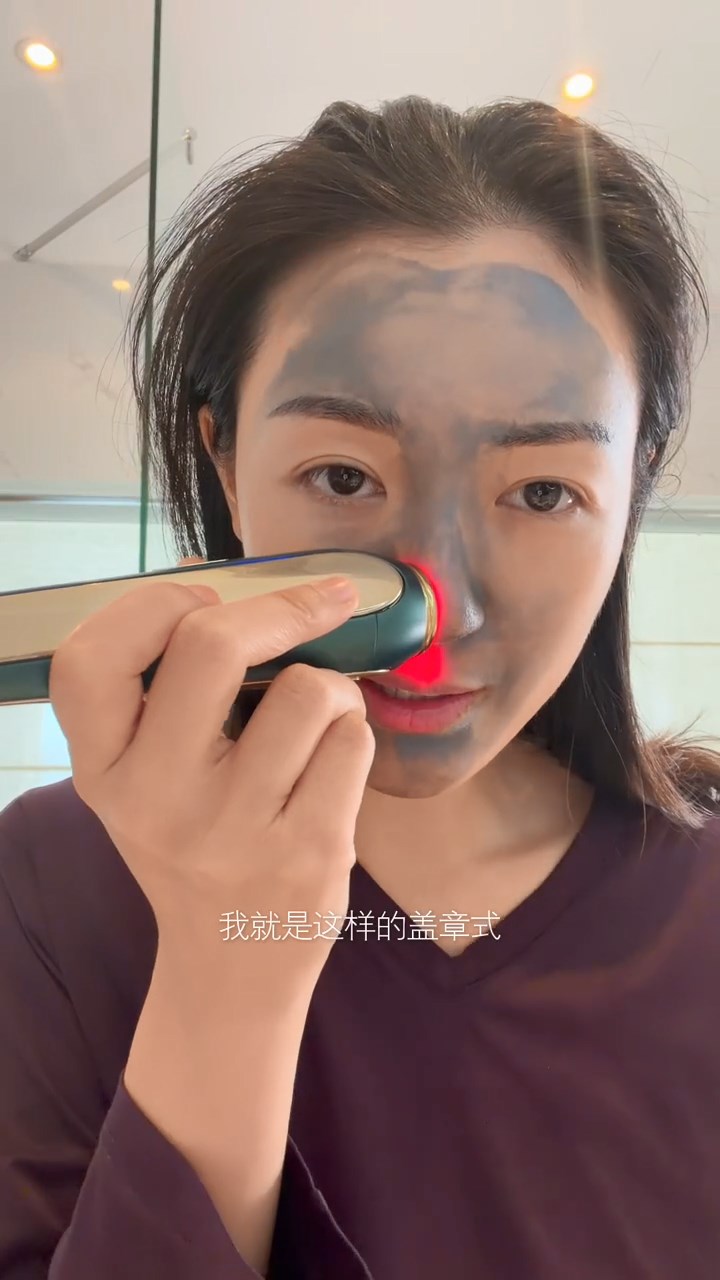 張寶兒近日透過影片分享,透露最近已經搬家。
