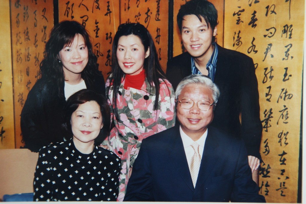 王賢德透露,父親與胞姊過去二十多年已多次替王賢誌償還債務。