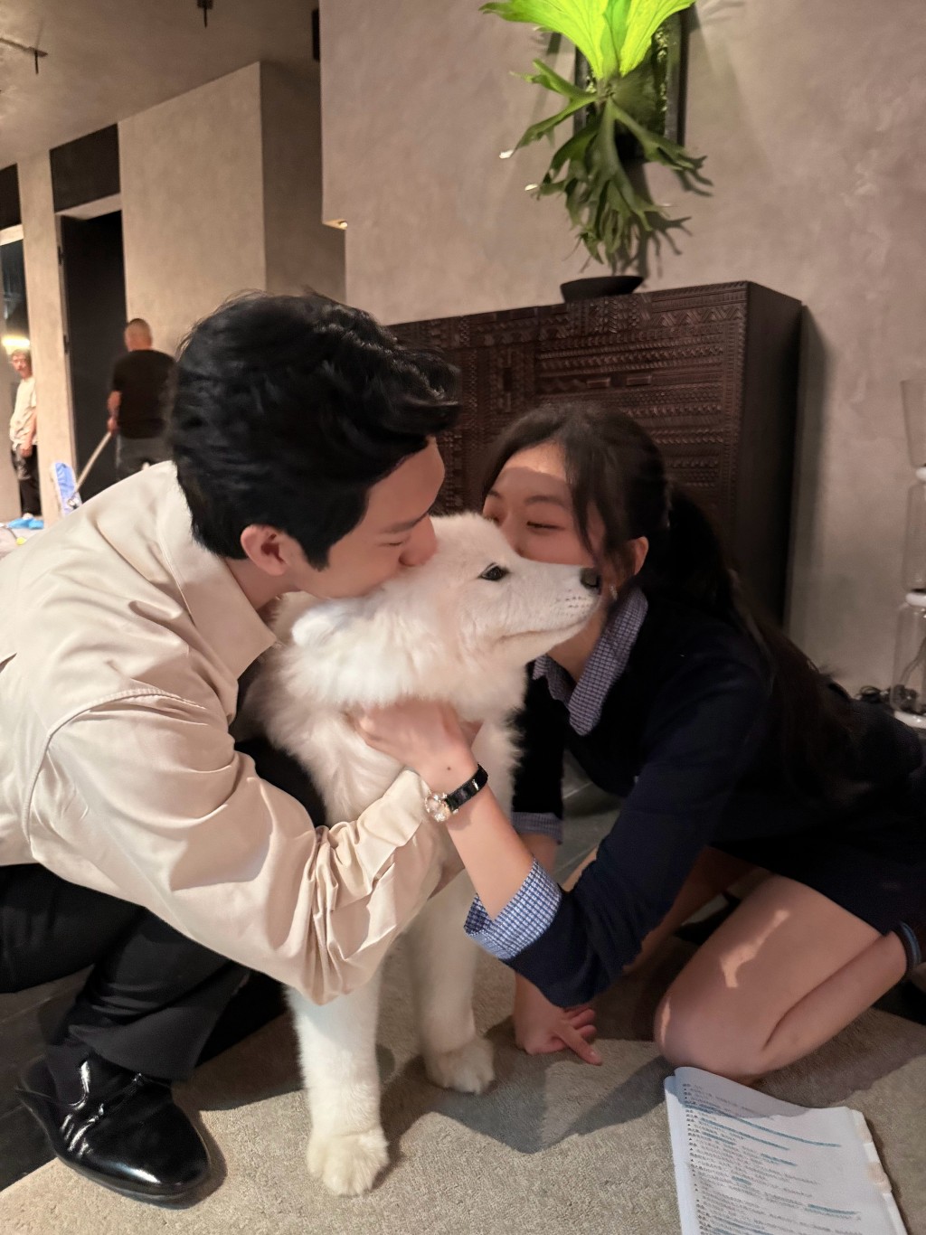 孫千在《早春晴朗》中與井柏然合作。
