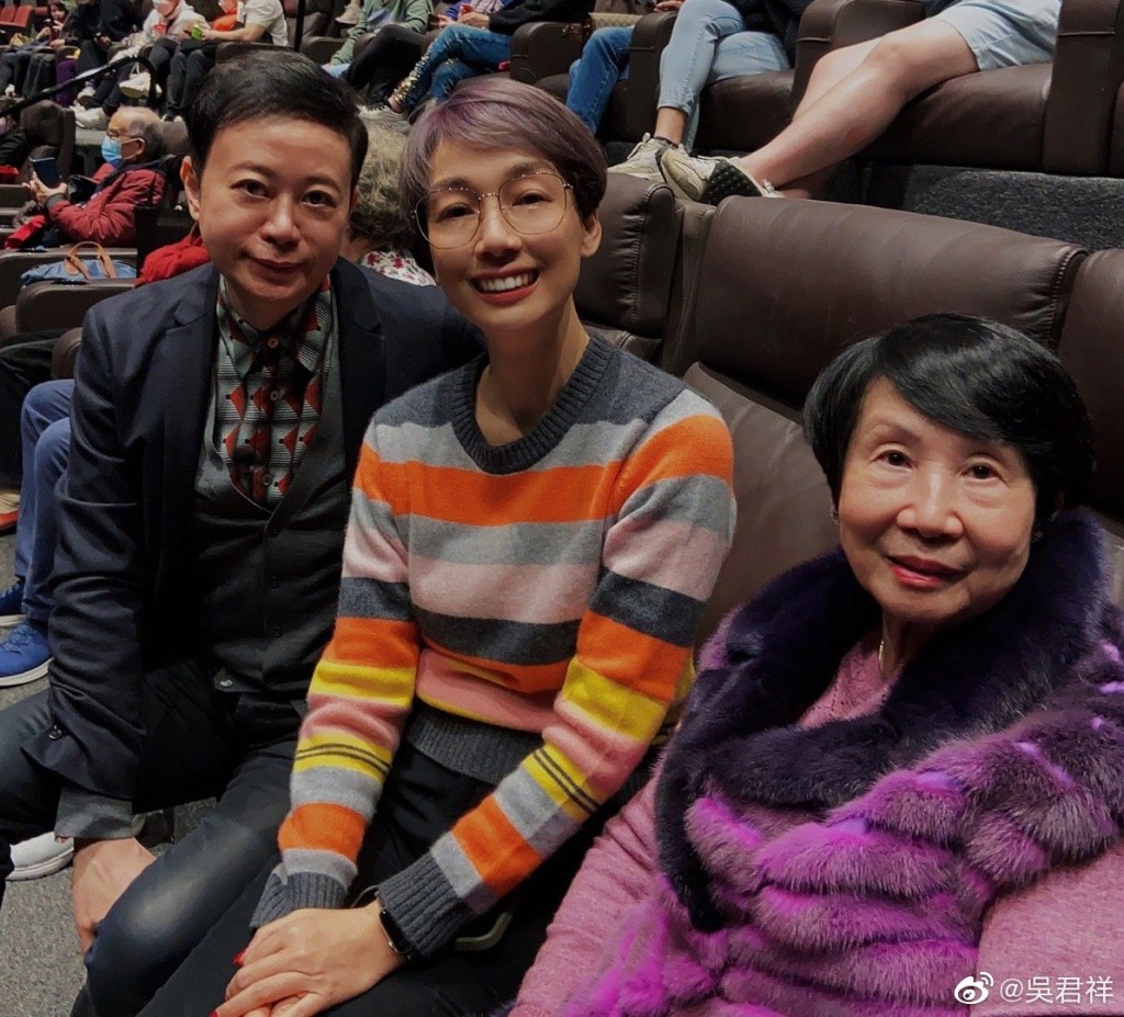 吳君祥與江美儀離婚後,偶爾仍會在同一場合出現。