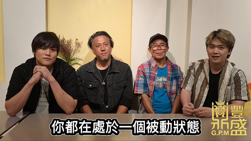 張致恒與梅啟明難得同框現身。
