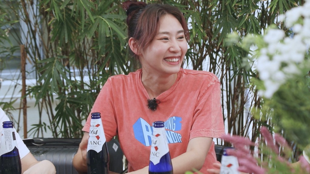 莊韻澄2020年拍攝ViuTV節目《吃掉前男友》,落淚重提當年男友出軌,直言未試過有男友有咁多外遇,當時更抑鬱到「好想死」。