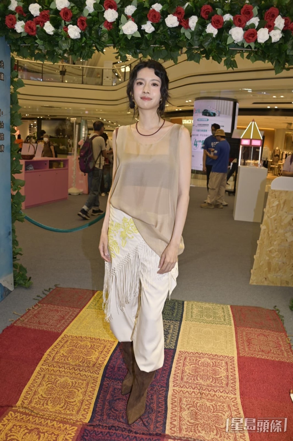 蔡思貝專程由新加坡飛返香港參與活動。