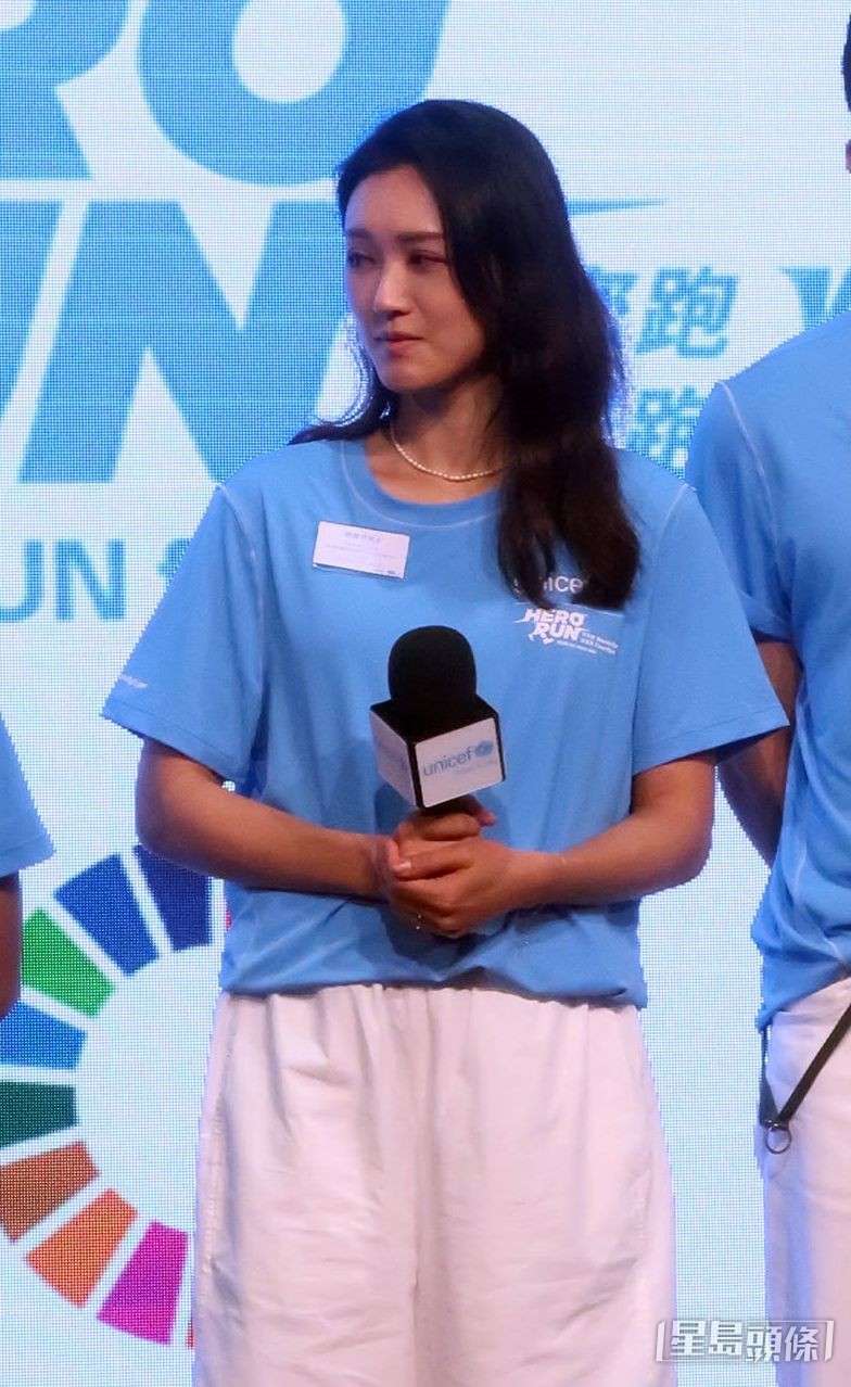 張寶兒透露大兒子「袁咕碌」性格外向,是E人。