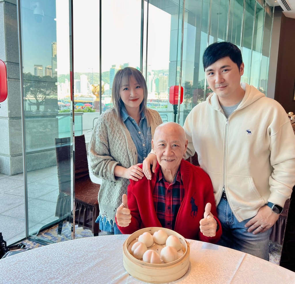 李家鼎早前曾被指遭幼子李泳豪夫婦鬧爆,引起風波。