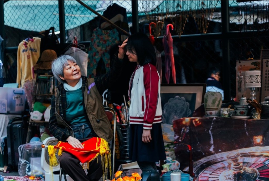 梅靜妍與金燕玲。