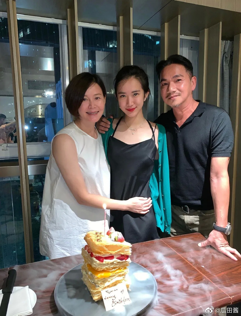 駱達華與內地女星盧燕婚後育有一名女兒。