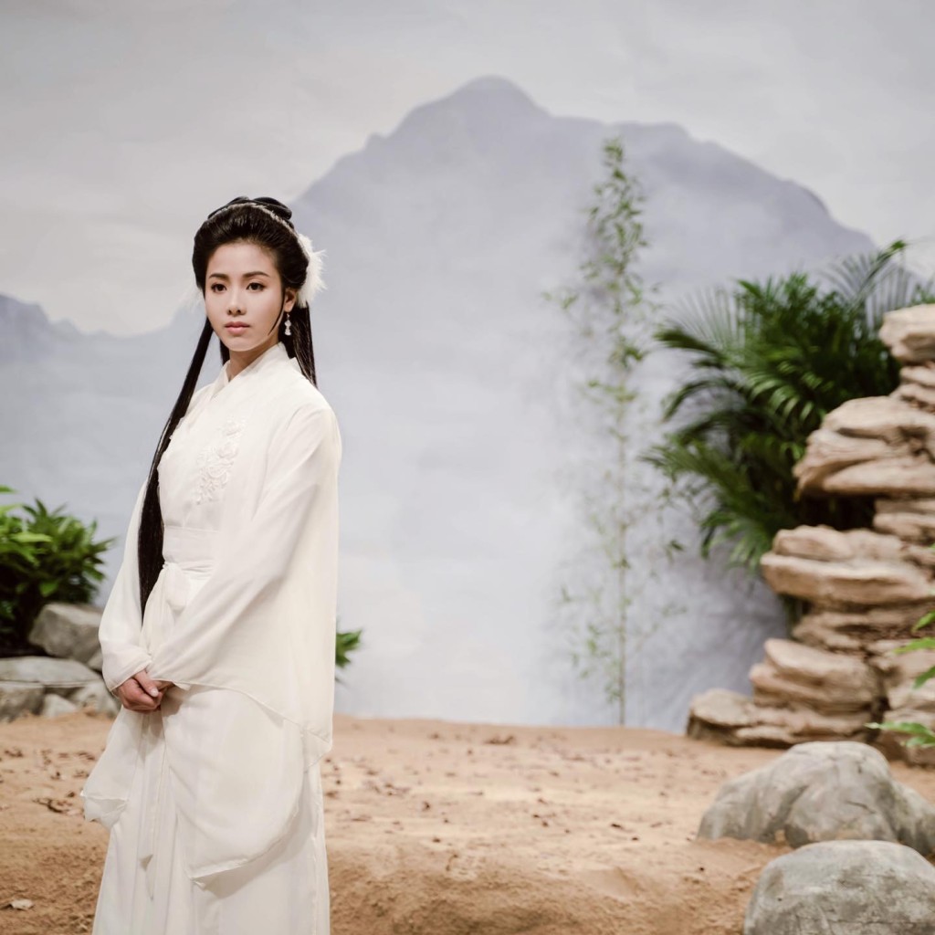 伍樂怡在劇中扮演「小龍女」，造型充滿仙氣。