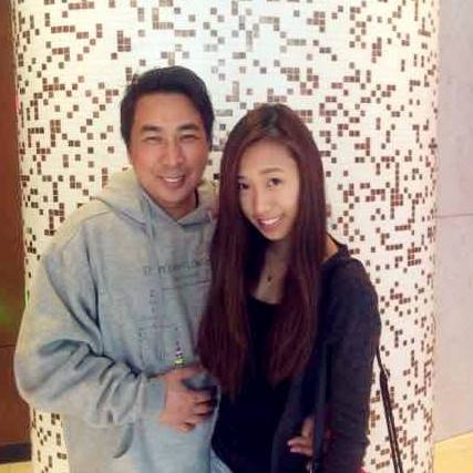 許倚榕女大十八變。