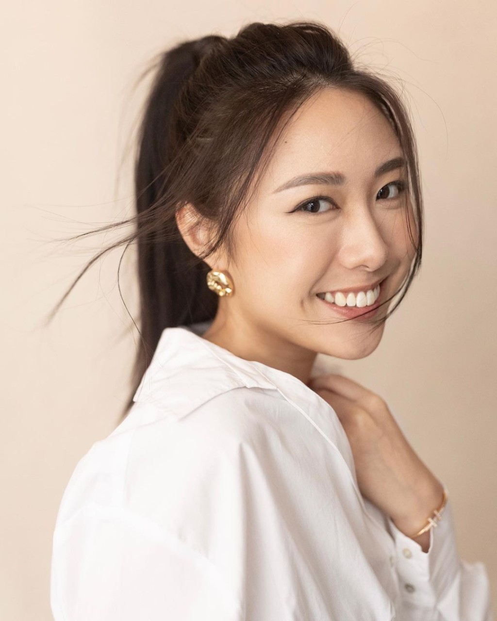 許倚榕笑容甜美。