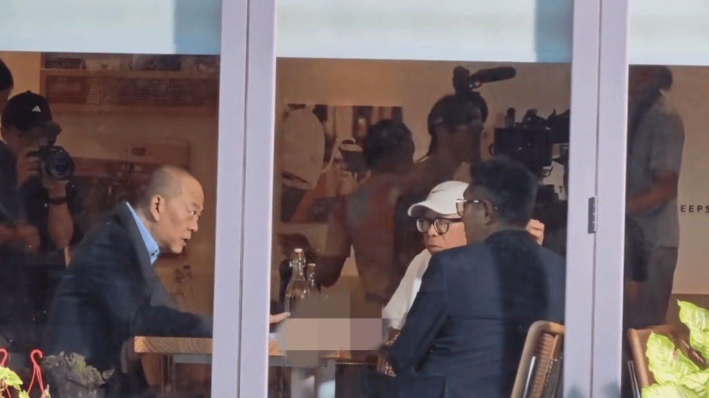 歐陽震華近日與古天樂再度合作,拍攝新作品《狩謊》。