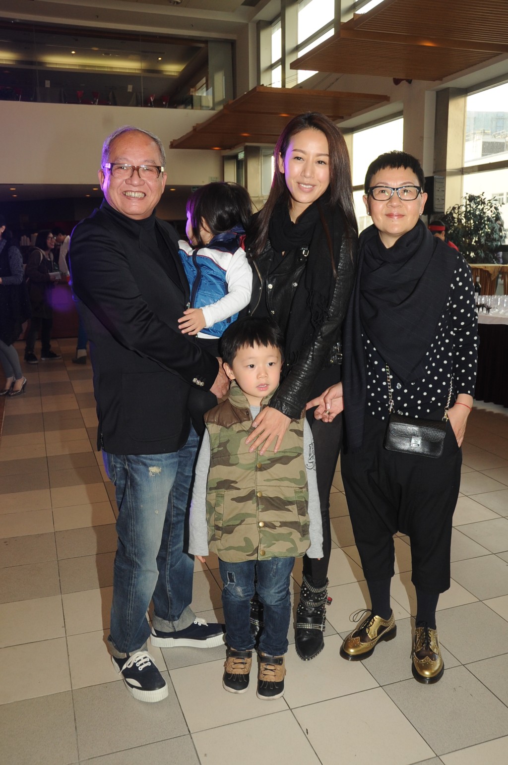 梁家樹與太太蕭笑鳴已榮升外公外婆。