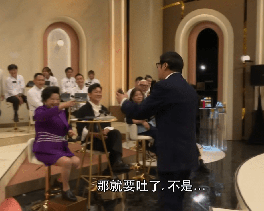 安德尊隨即嘗試補救失言。