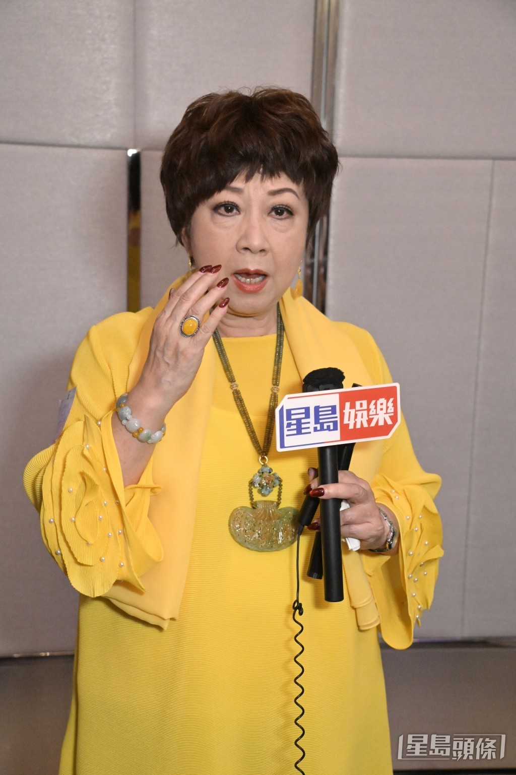 薛家燕跌倒後一度痛至頭暈。