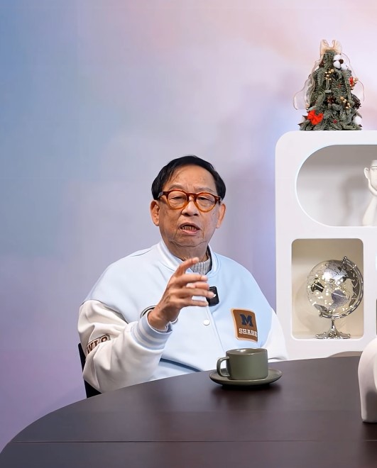 黎彼得去年底露面時,承認需花時間醫病。