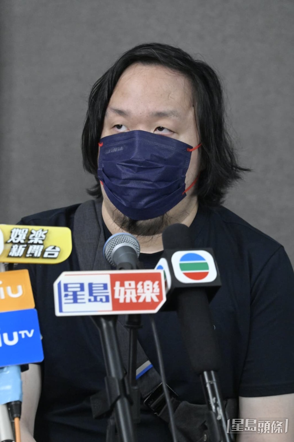 黎樹德承認近一年待業,原因是需全天候照顧需要洗腎的父親。