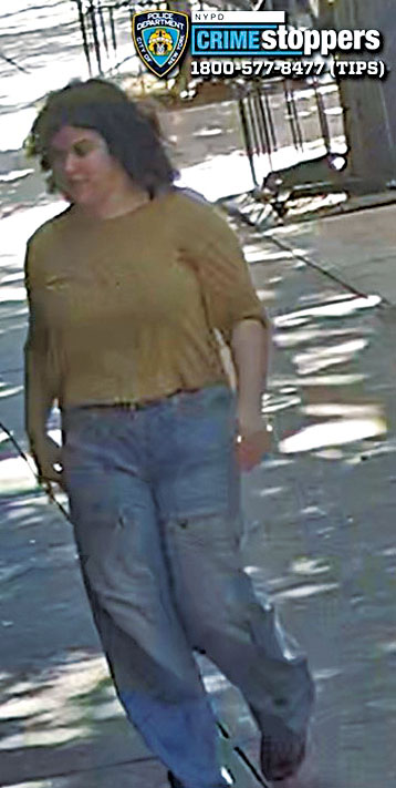圖為涉案女嫌。NYPD
