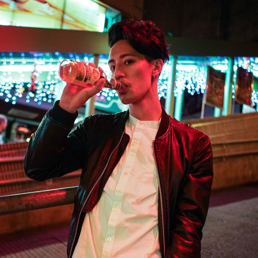 劉梓堅表示自己喜歡飲酒。