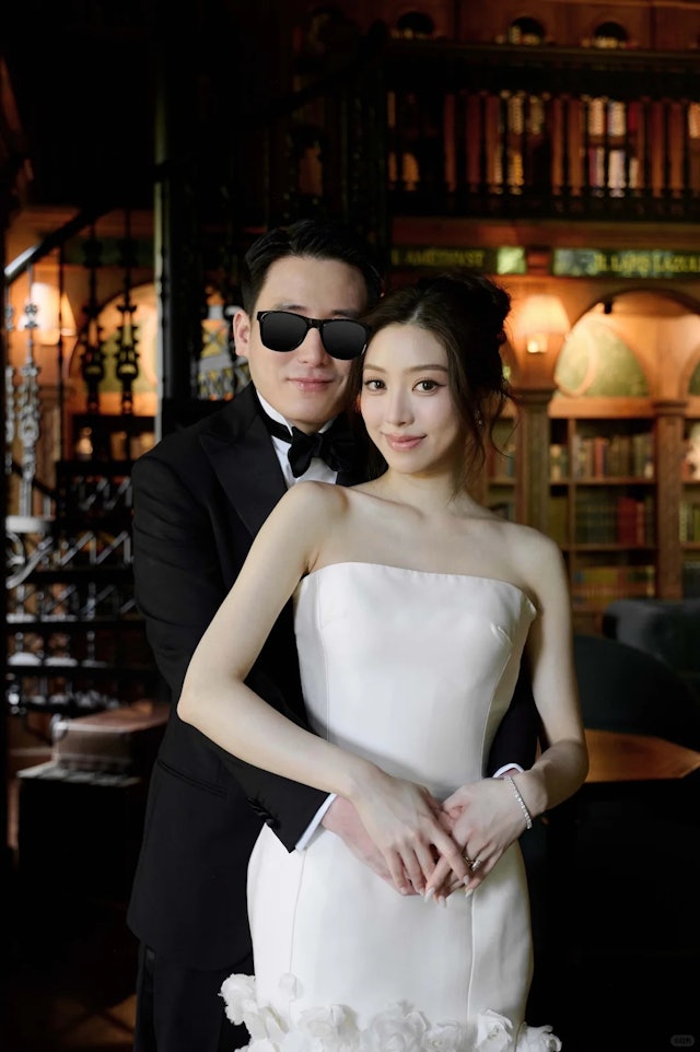 潘藝桐未有在相片中曝光未婚夫的樣貌。