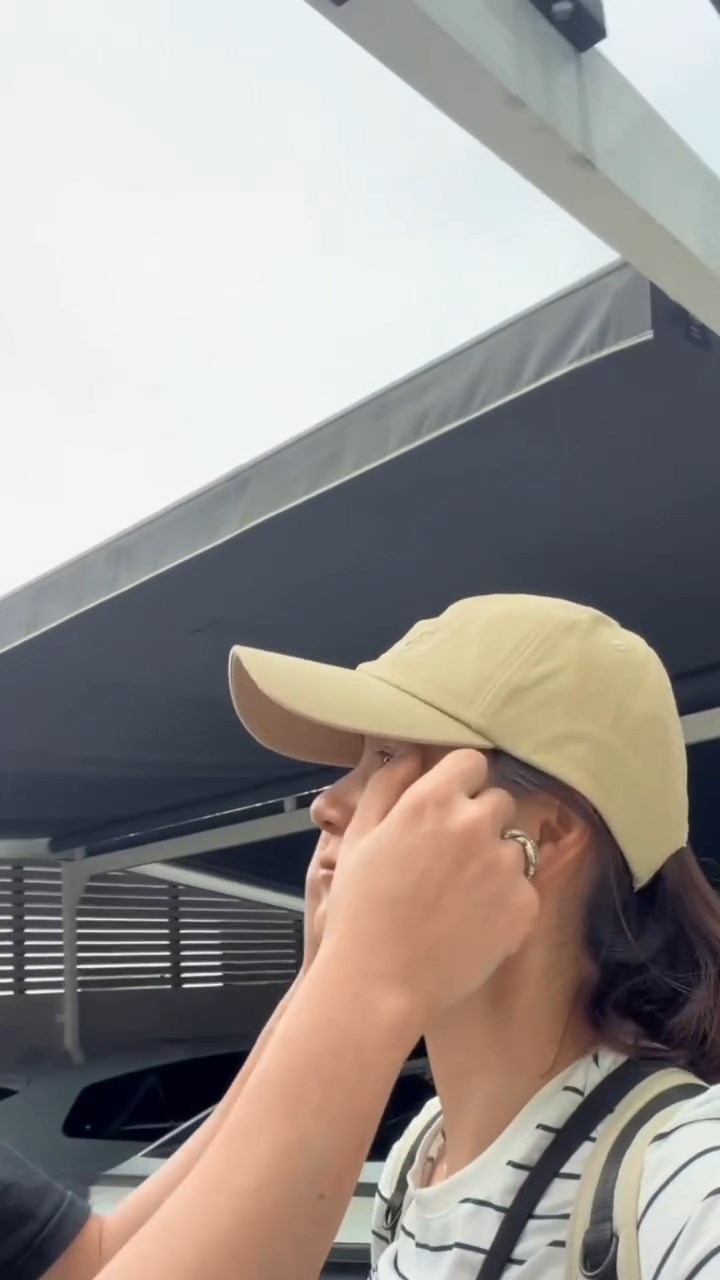 黃翠如在片中寫道,丈夫以前總愛給她這樣的驚喜,因為早一天的快樂,也就是多一天的快樂。