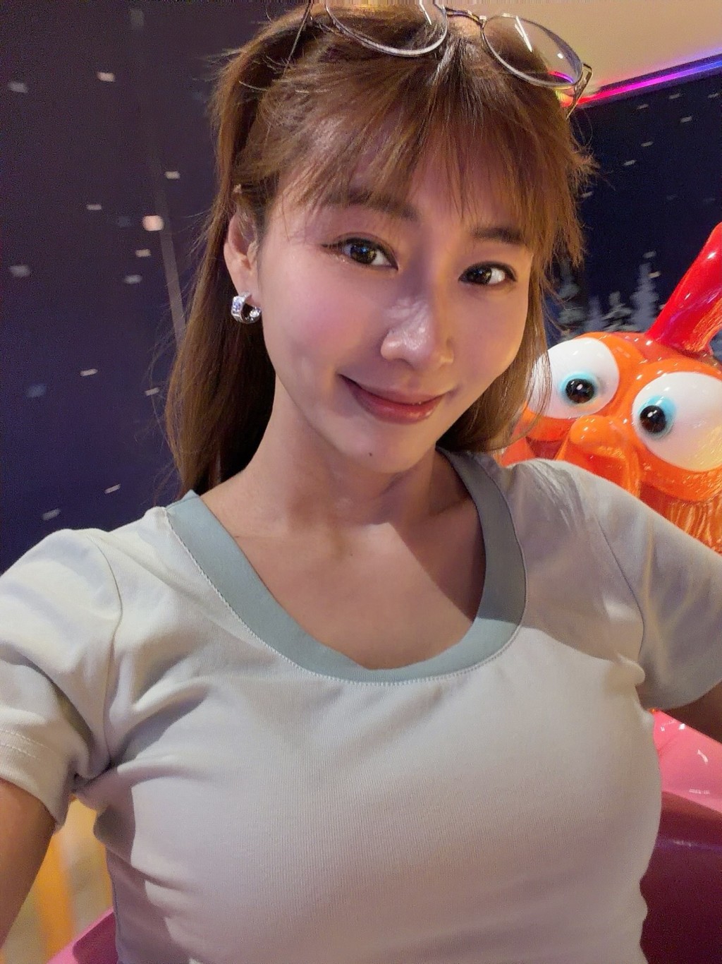 莊韻澄回應關於張致恒的需要時，自信反問在身邊如何能忍耐。