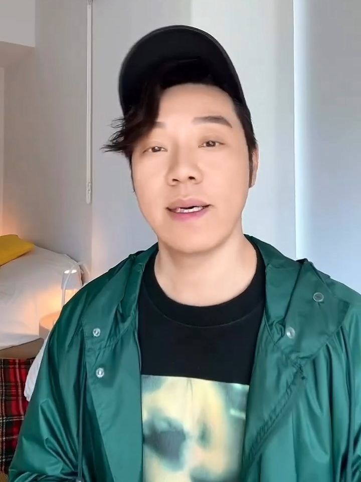 王賢誌在直播中表示,部分家事將留待與家人私下處理。