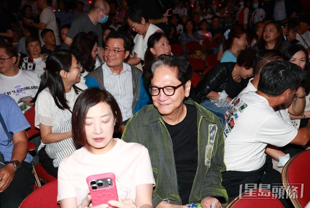 陳友到場欣賞演出。