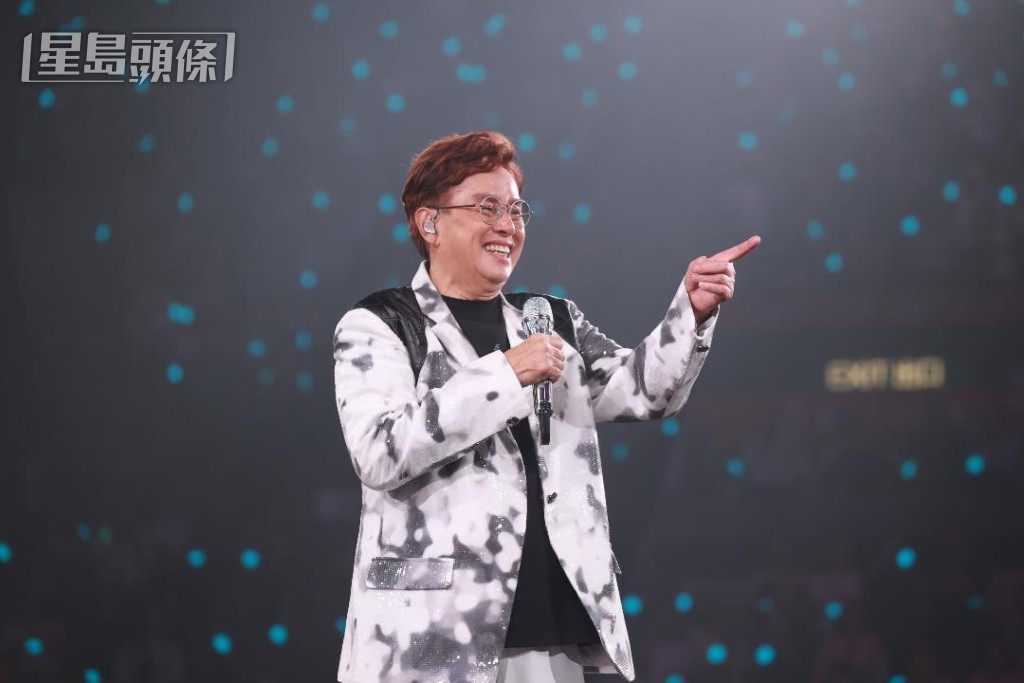 阿倫笑著形容兩位好友是「百厭星」。