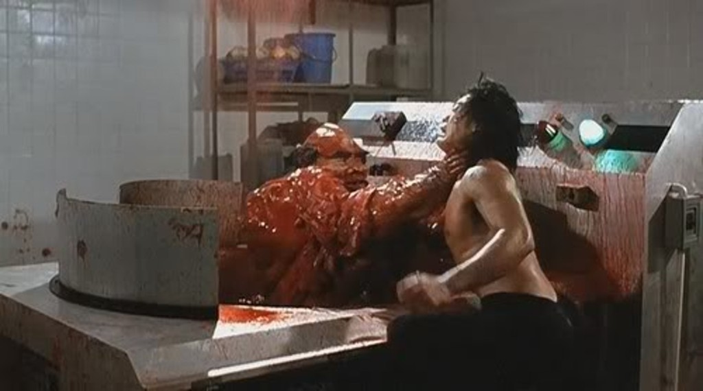 林雪(左)曾參與1991年cult片經典《力王》的演出。