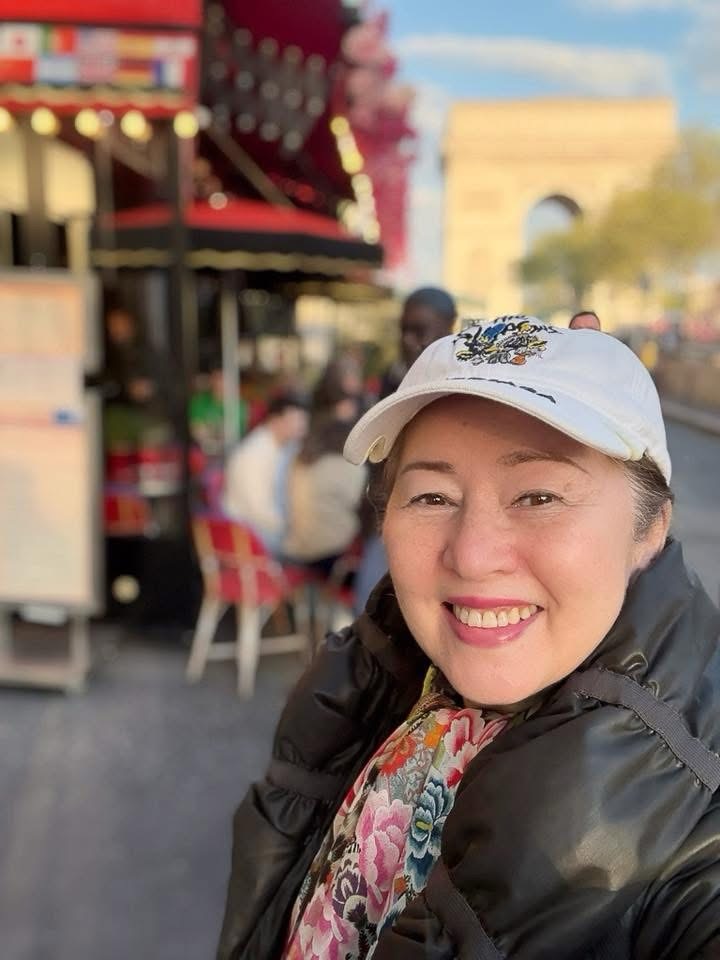 張瑪莉氣色和狀態極佳，完全看不出真實年齡。