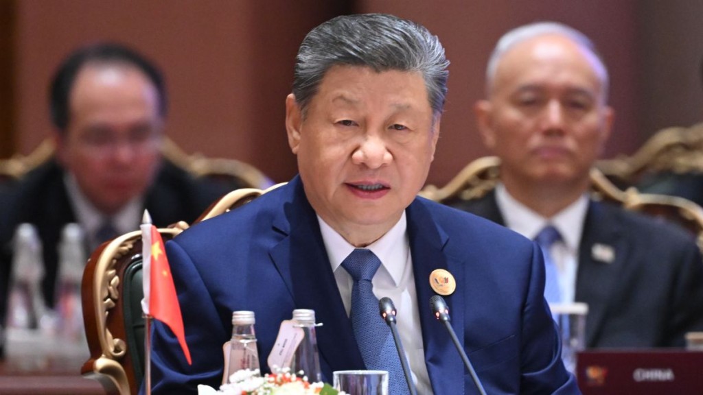 習近平啟程赴美進行國事訪問 夫人彭麗媛及高層官員陪同