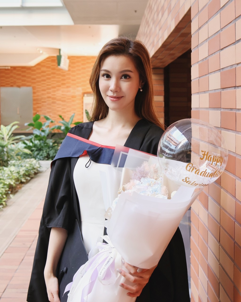 宋宛穎在香港大學李嘉誠醫學院取得醫療科學碩士學位。