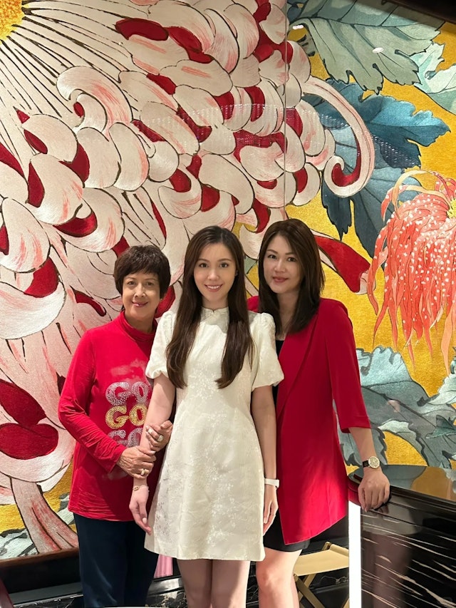 宋宛穎的外婆蔡碧芝是澳門著名粵劇名伶。